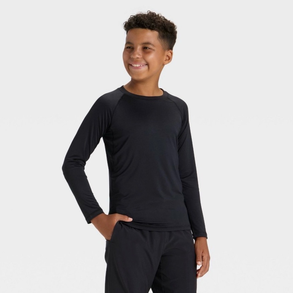 All In Motion Boys Black Long Sleeve Athletic‎ Shirt Size Small 6/7 NEW